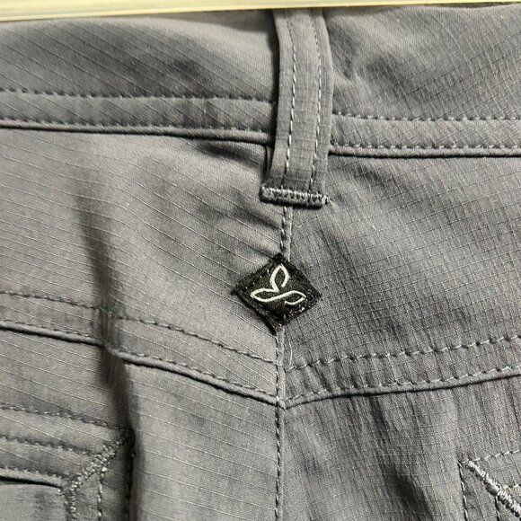 Prana Capris size 10 - Picture 5 of 6